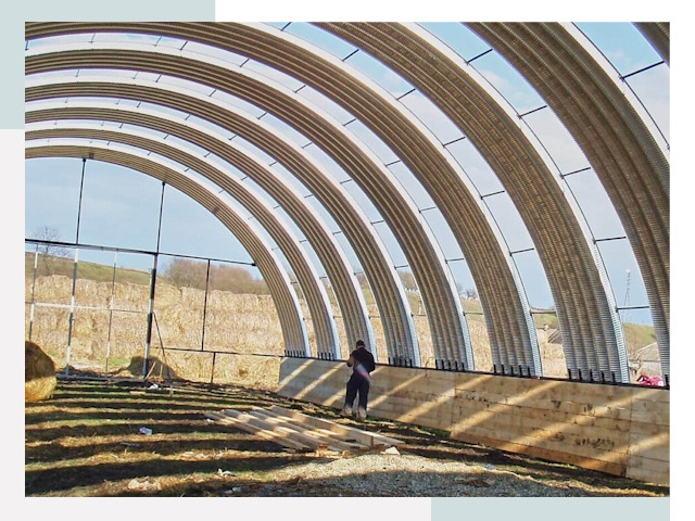 Строительство свинарников под ключ от 649 руб.